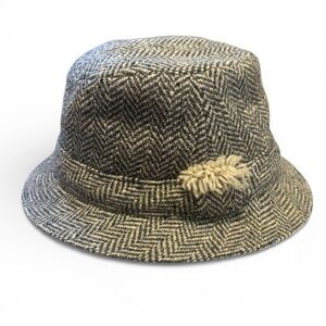 Hanna Hats of Donegal Ireland LTD Herringbone Tweed Bucket Hat- Size L